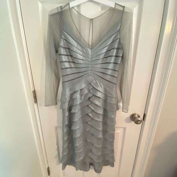 Adrianna Papell Dress Size 6 Mother of the Bride Tiered Cocktail sheer sleeve - Picture 1 of 4